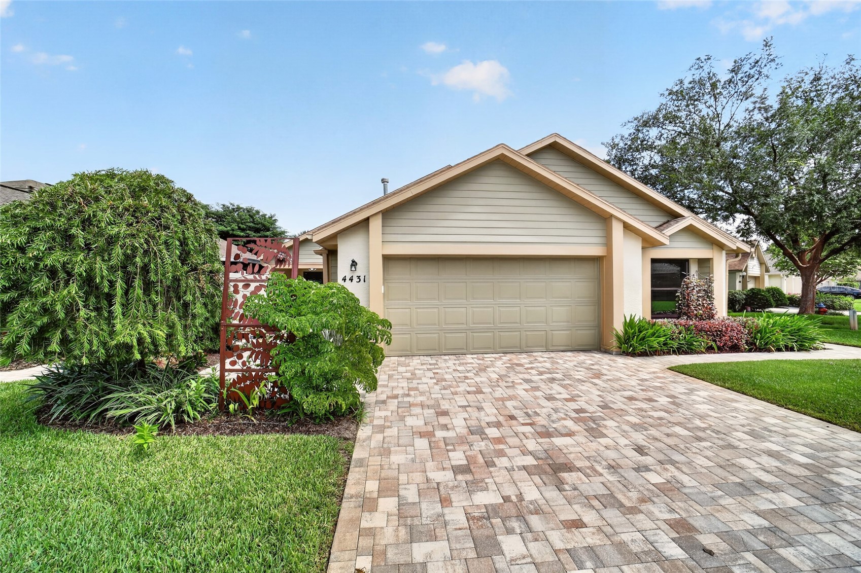 4431 NE 4TH STREET