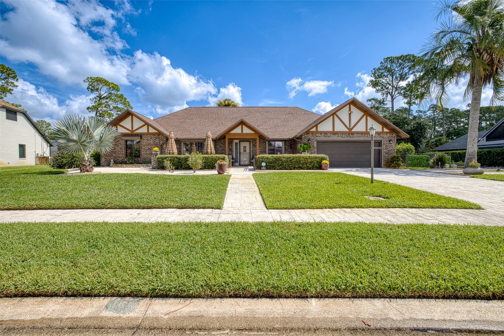 156 POINT O WOODS DRIVE