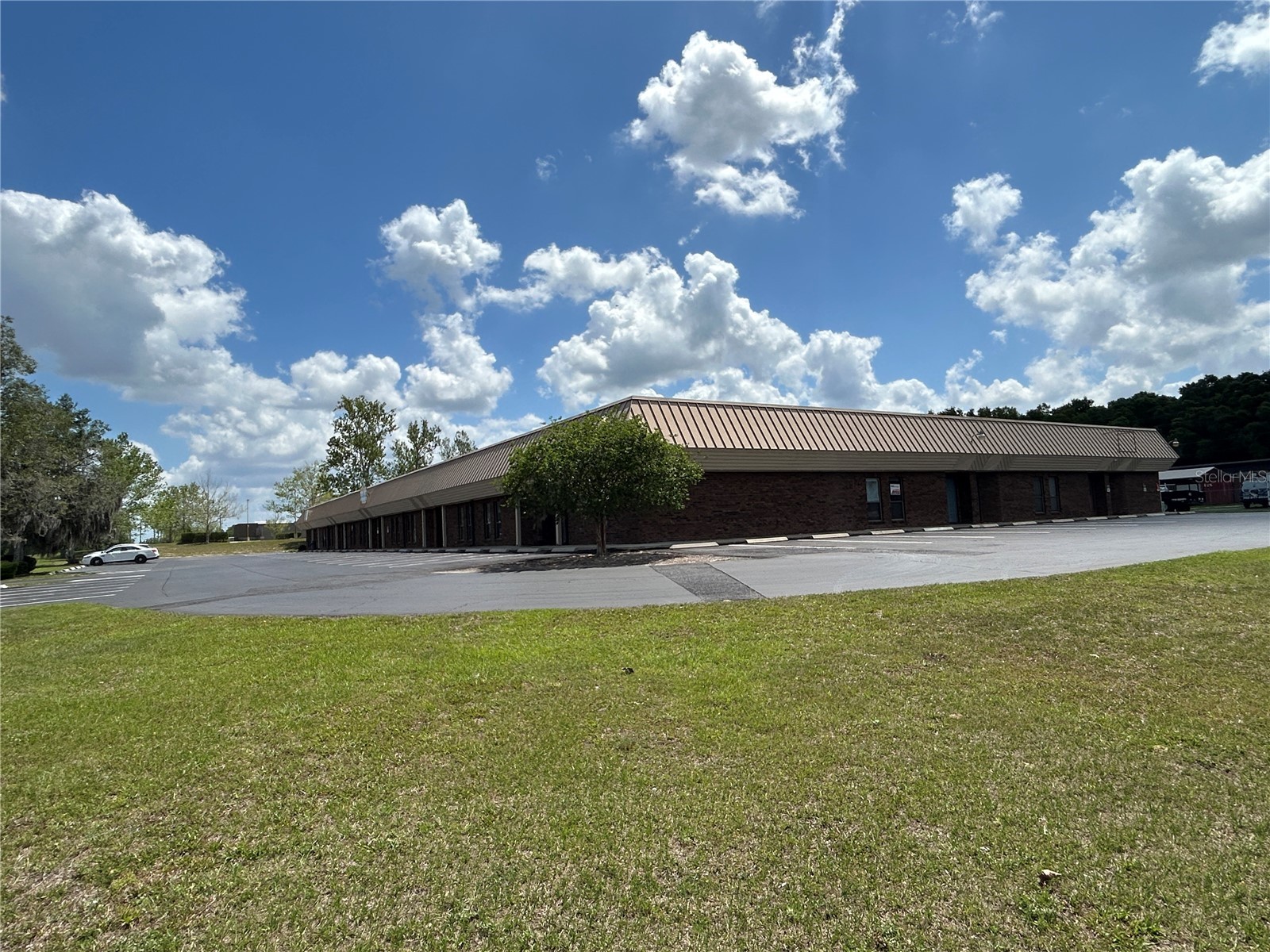 5640 SW 6TH PLACE 300