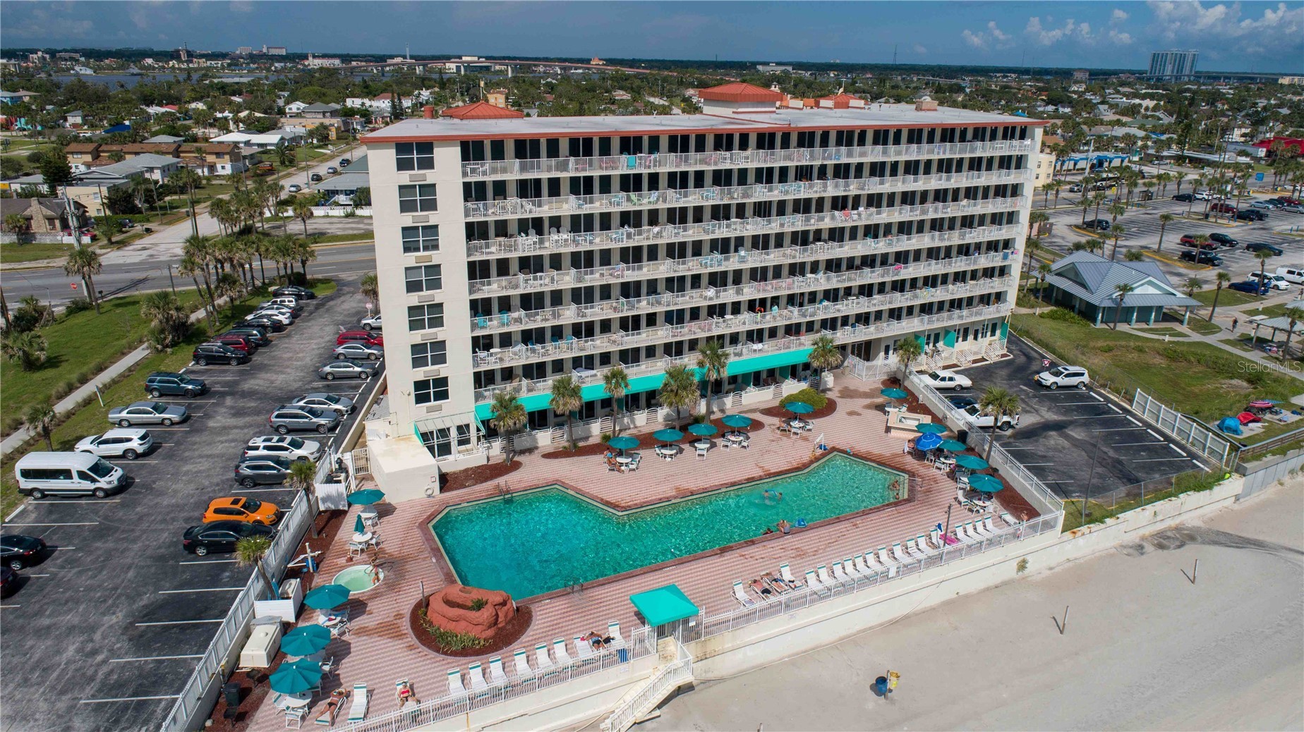 701 S ATLANTIC AVENUE 402