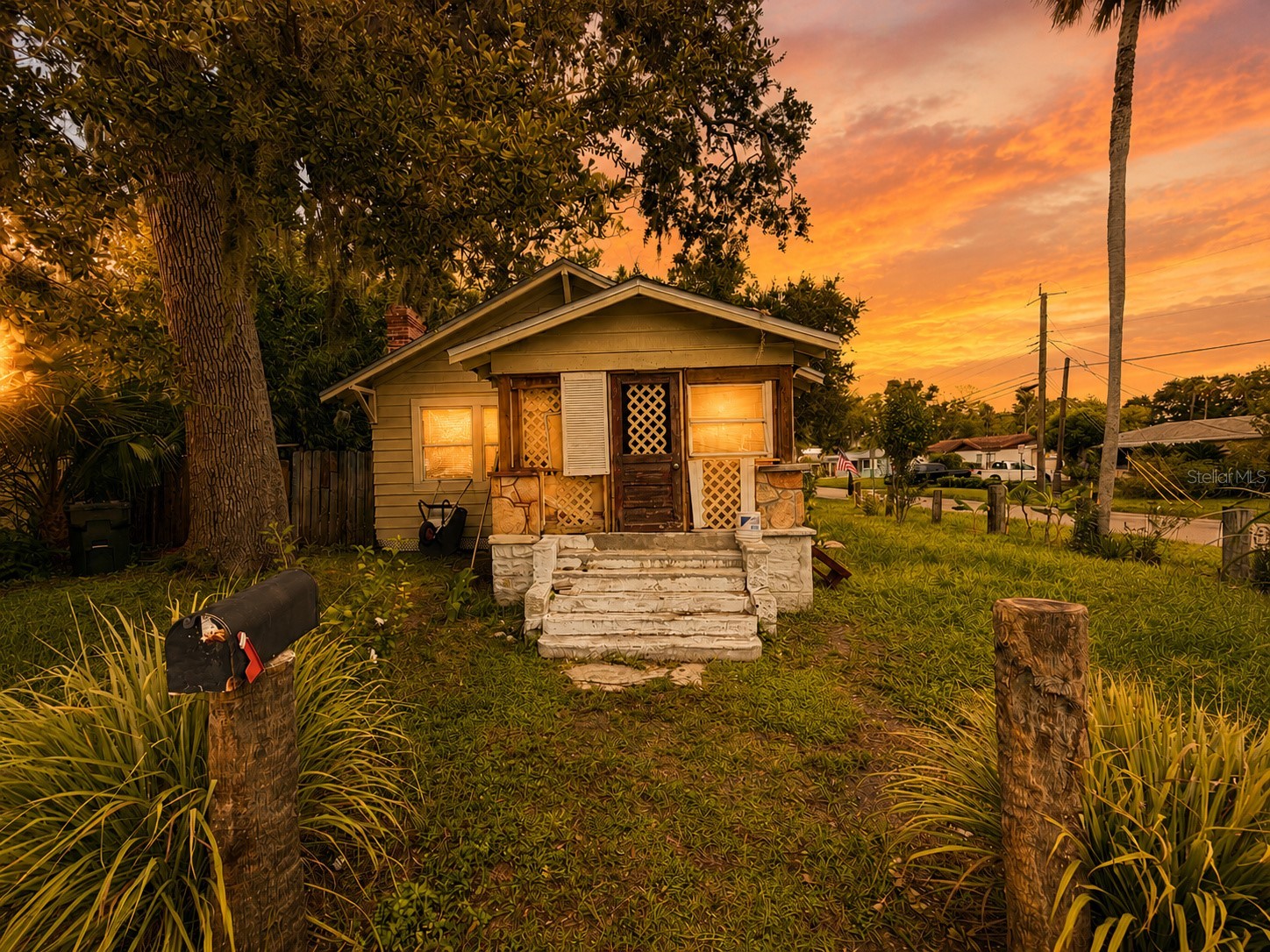 202 SHADY PLACE