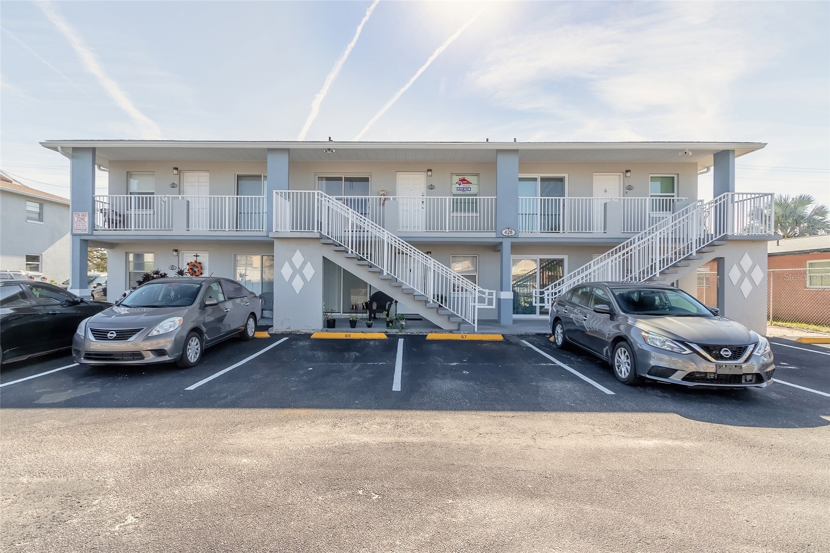 428 AUBURN DRIVE 202