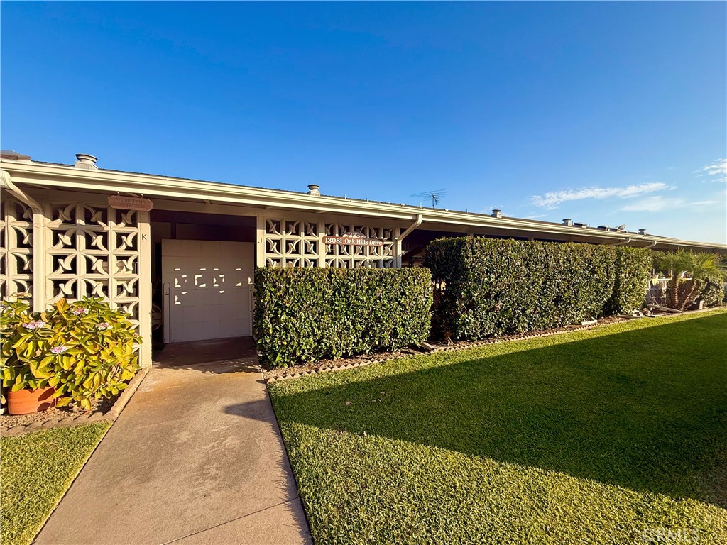 13081 Oak Hills Drive 223J