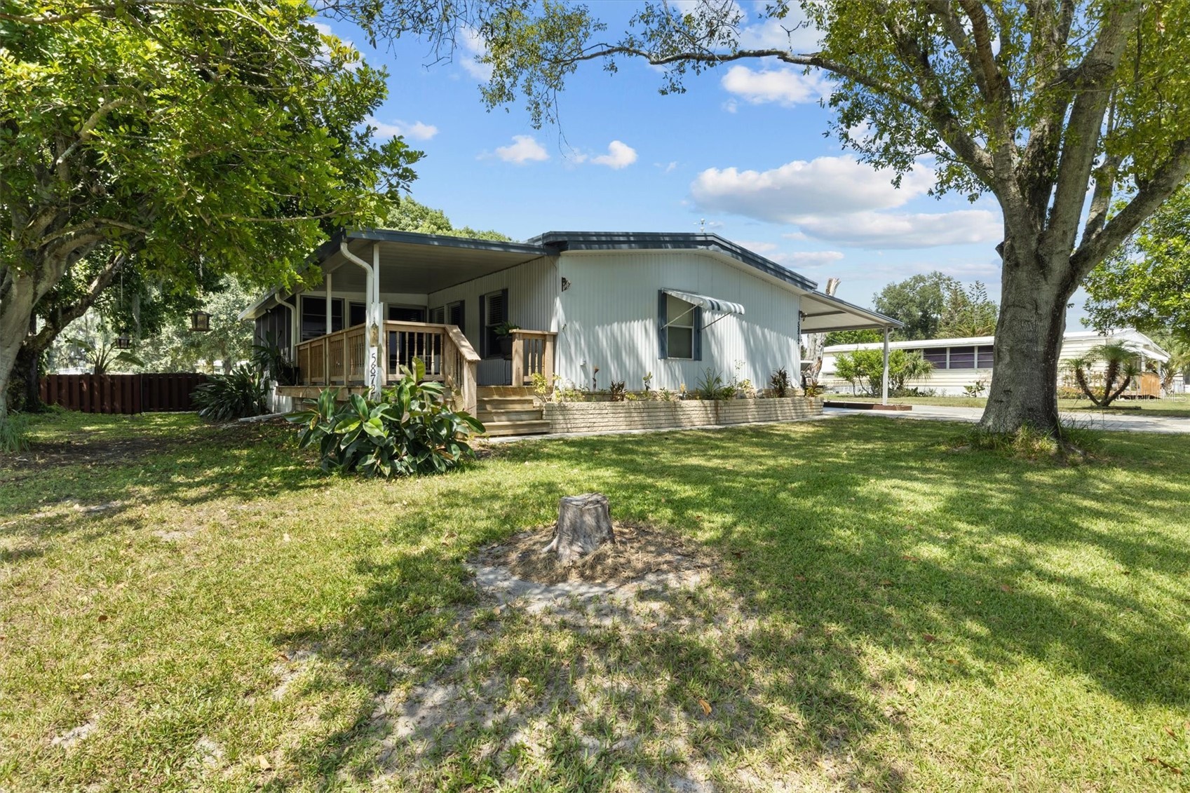 5872 RED FOX DRIVE