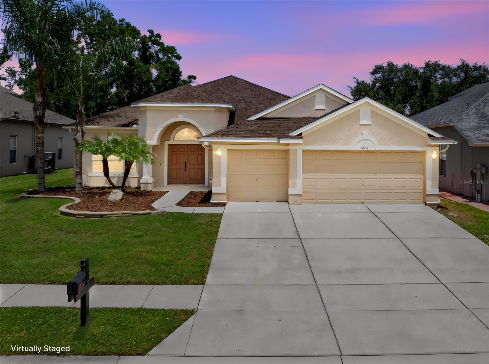 23315 DINHURST COURT