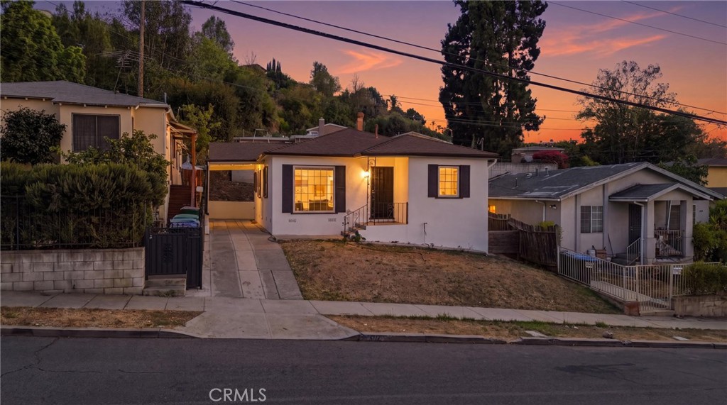 512 West Graves Avenue