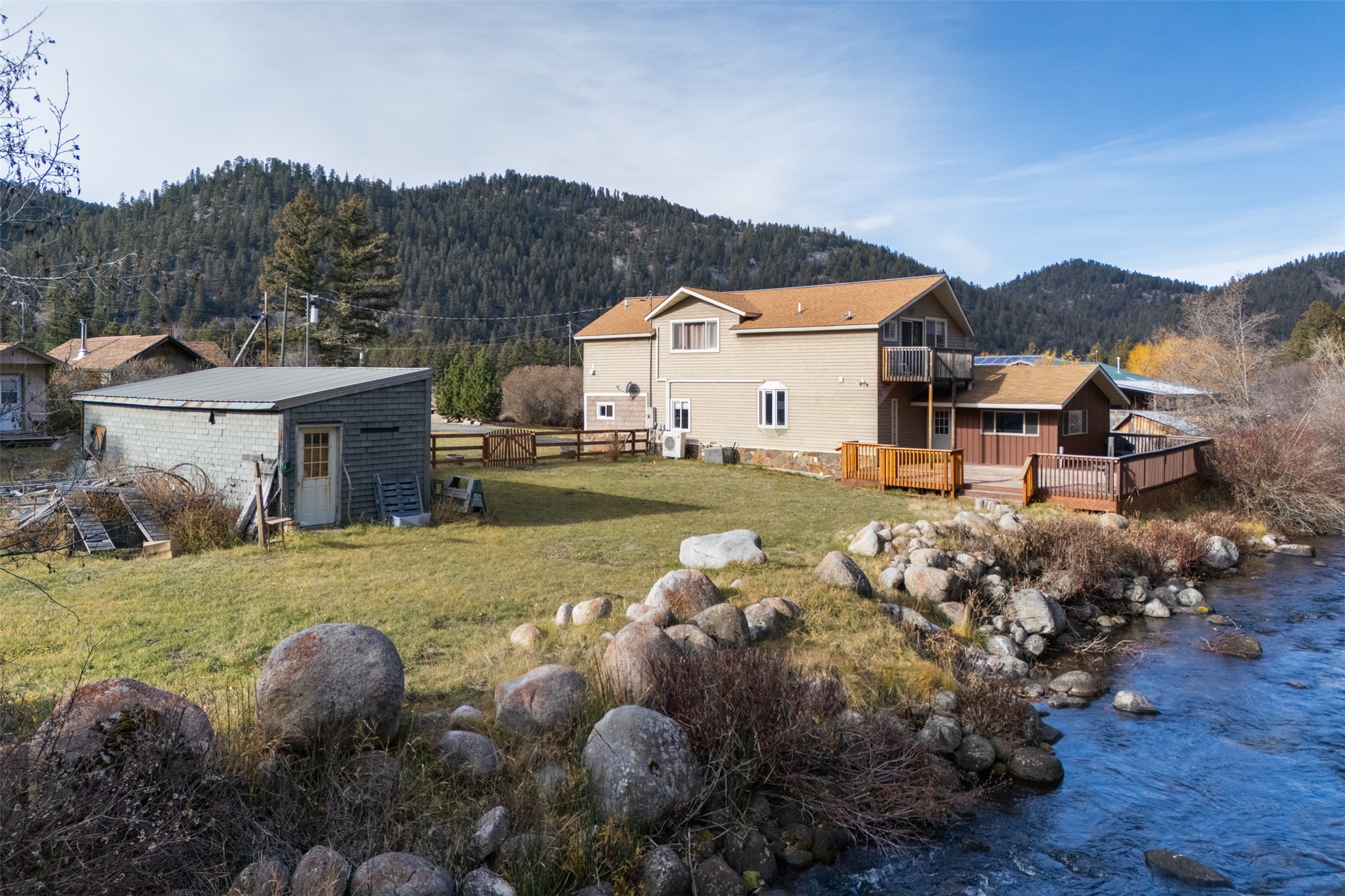 11 Maxville Road