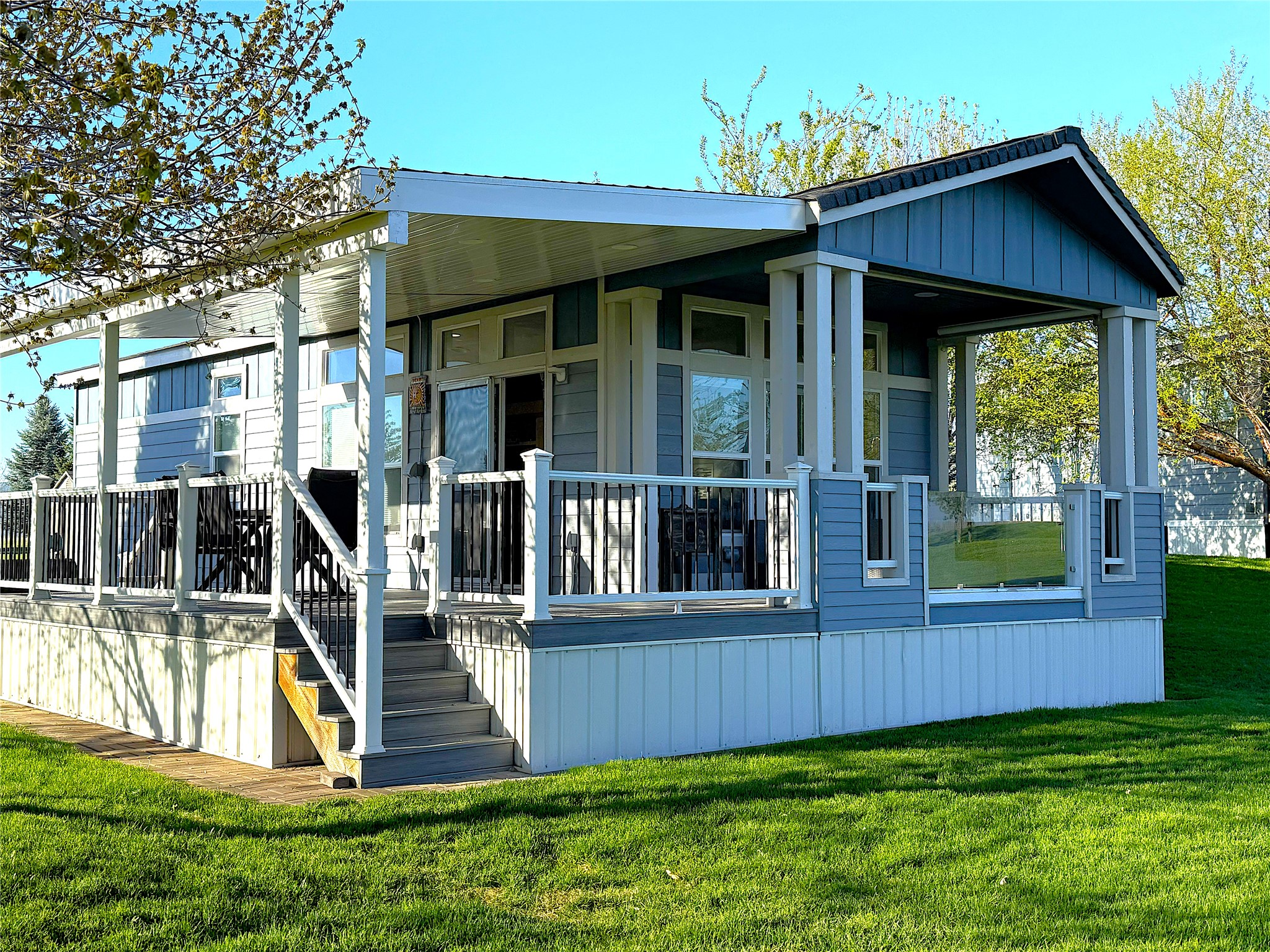 167 & 170 Kingfisher Loop