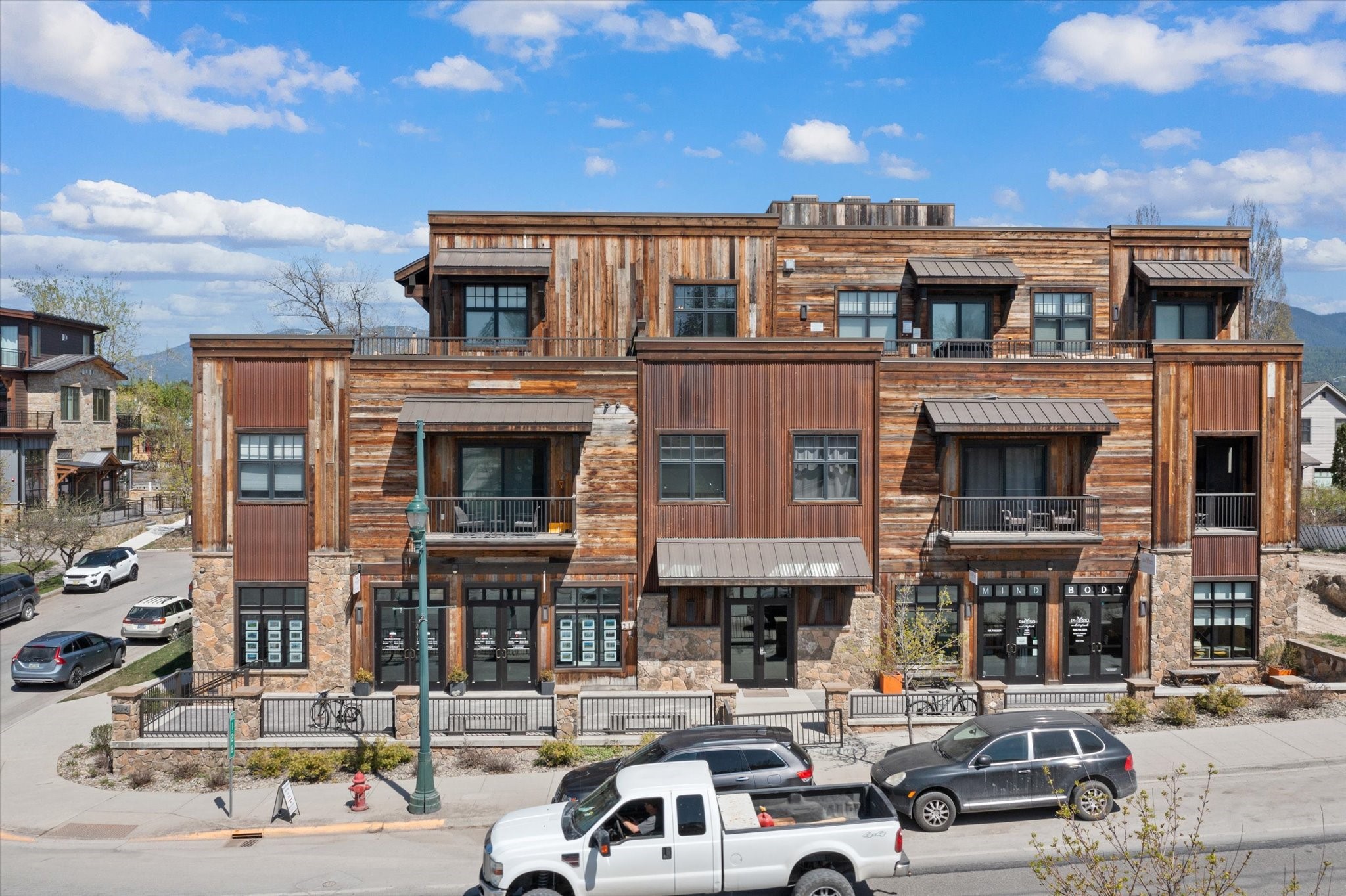 214 E 2nd Street 301