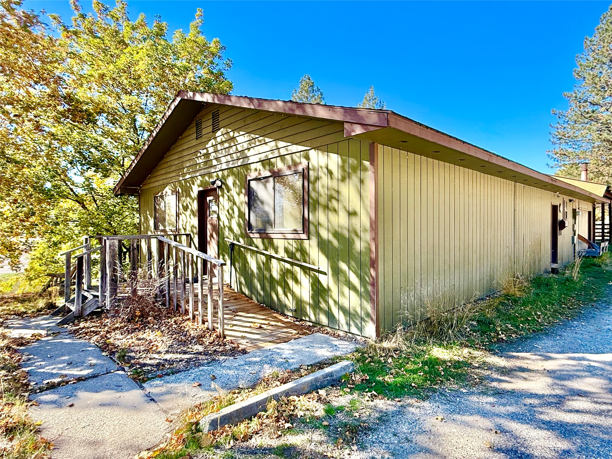 7273 Mt Highway 200