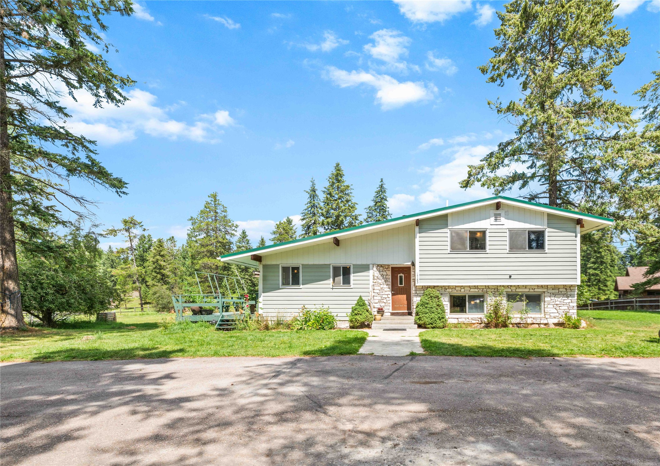 1785 Hodgson Road