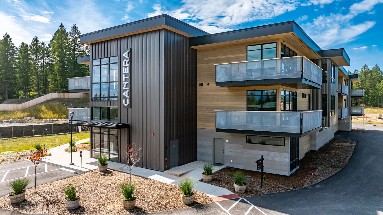 86 Serpentine Circle 203