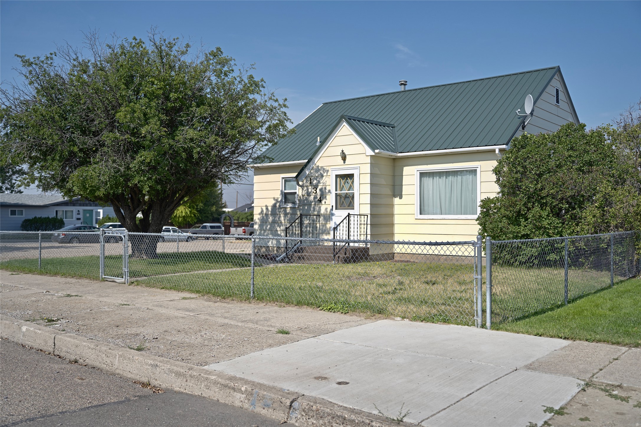 134 2nd Avenue SW