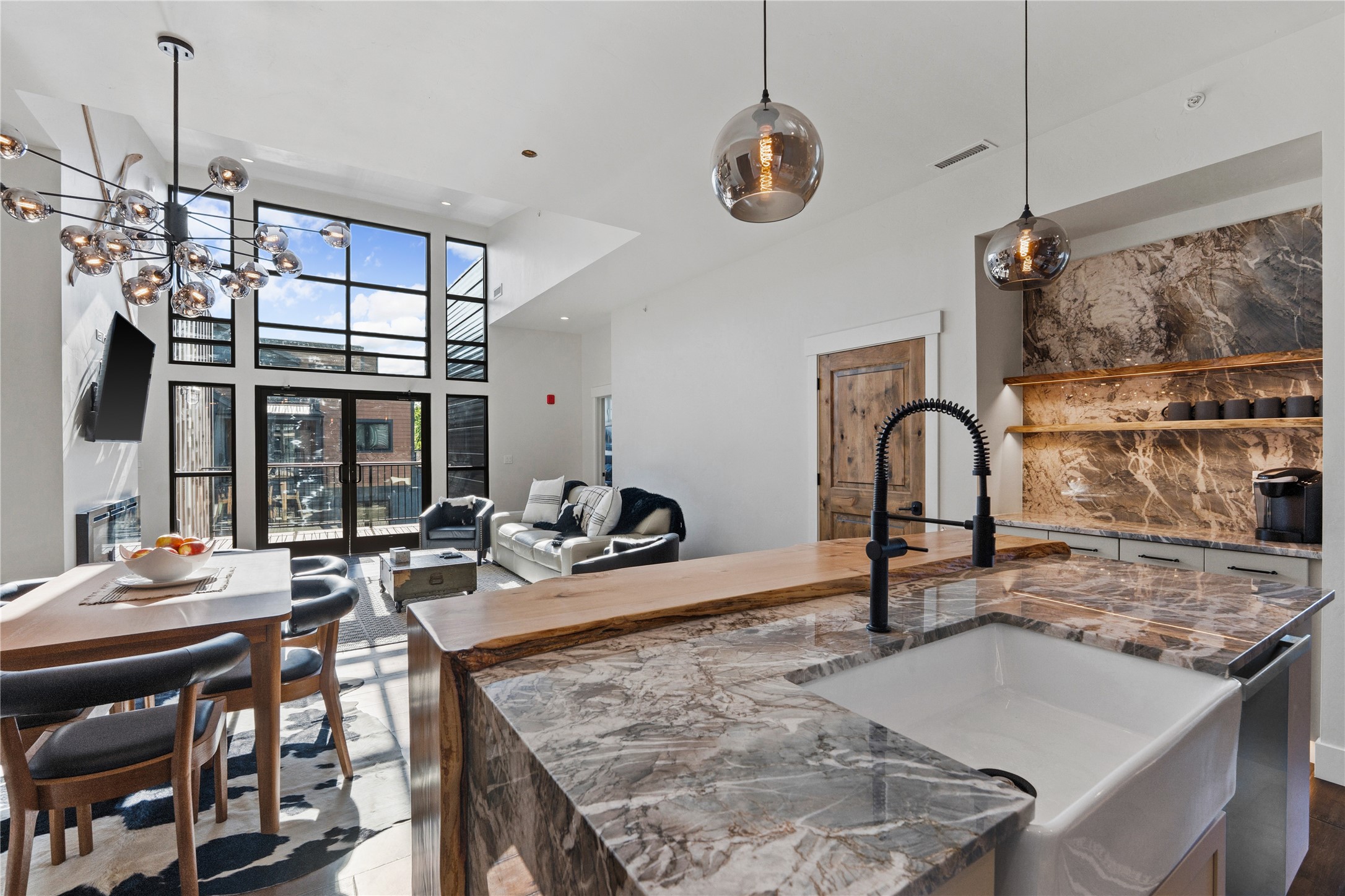 331 Baker Avenue 302