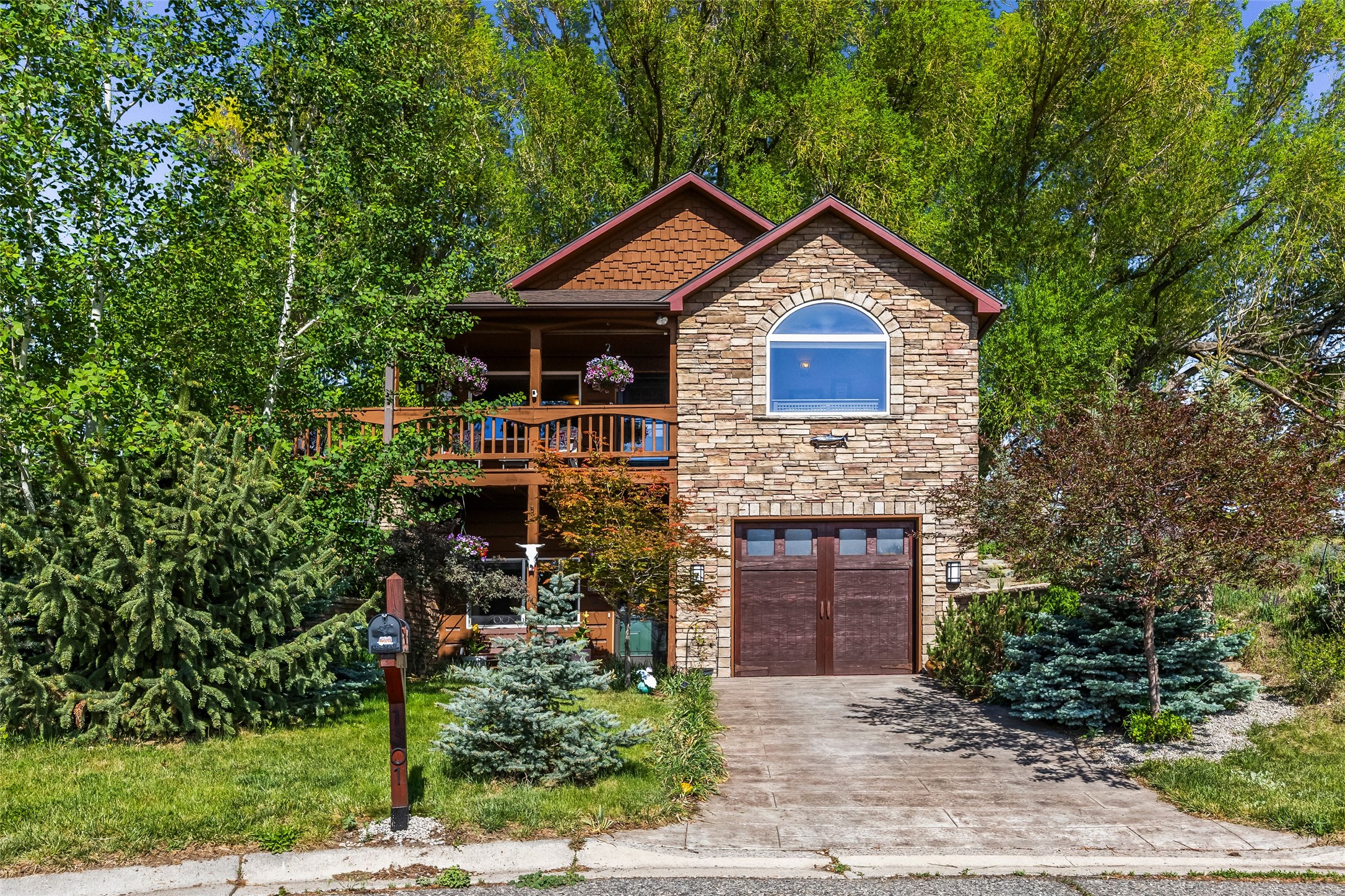1301 Absaroka Court
