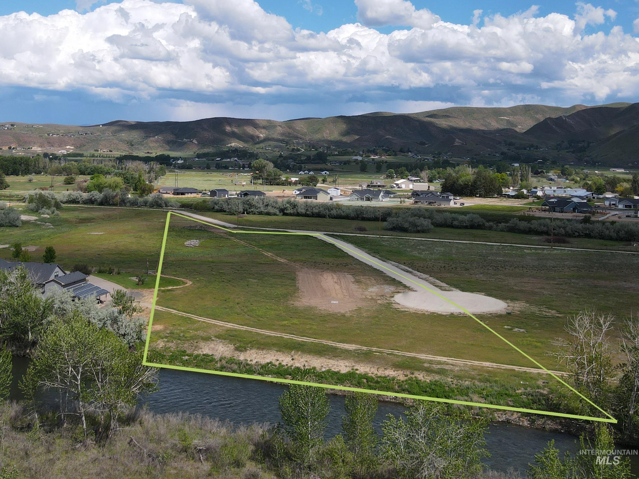 2475 River Ranch, Emmett ID 83617