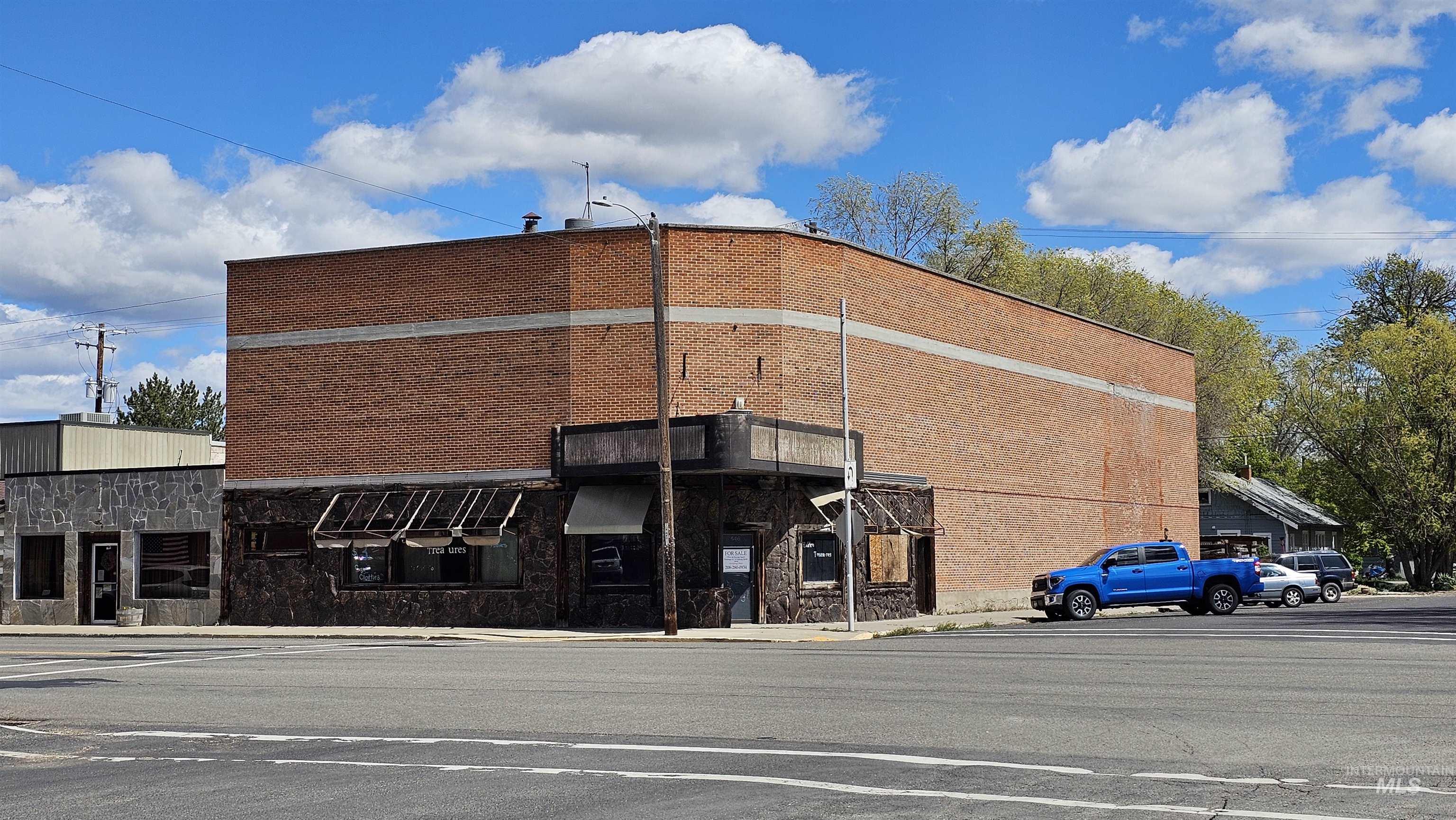 546 Main Street, Gooding ID 83330
