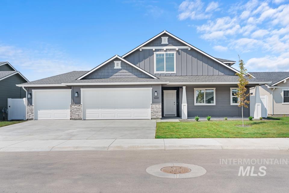1668 Haystack Rd, Emmett ID 83617