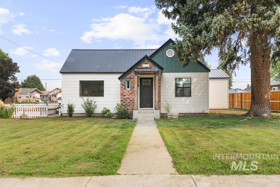 1505 1st Avenue S, Payette ID 83661