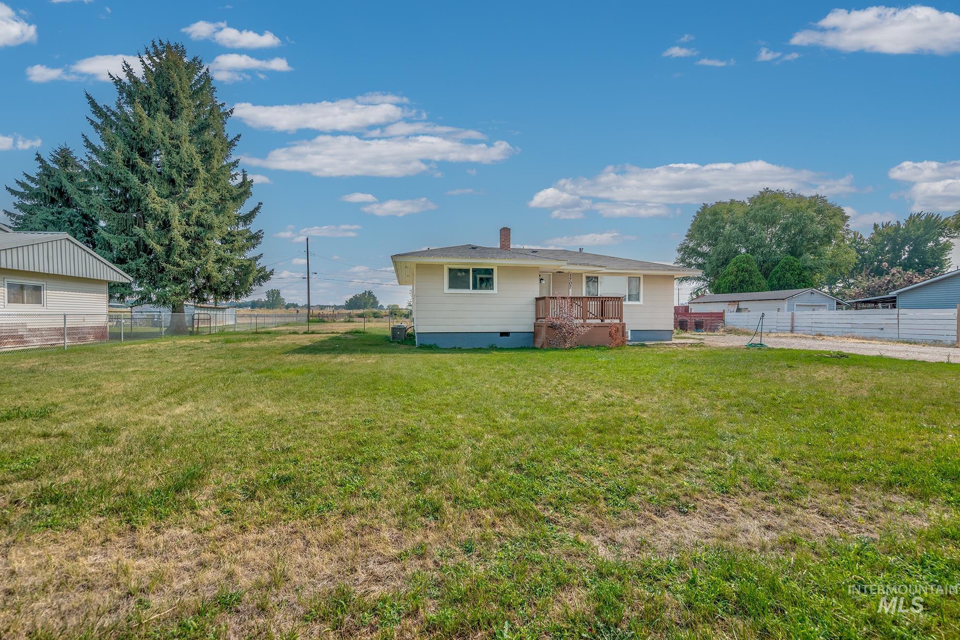 1707 Baker Ln, Payette ID 83661