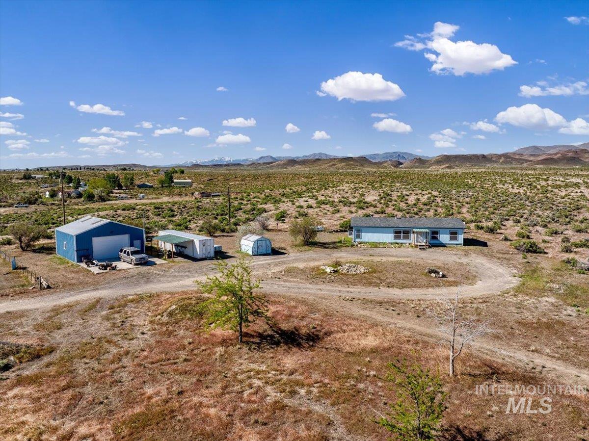 18663 Highway 78, Melba ID 83641