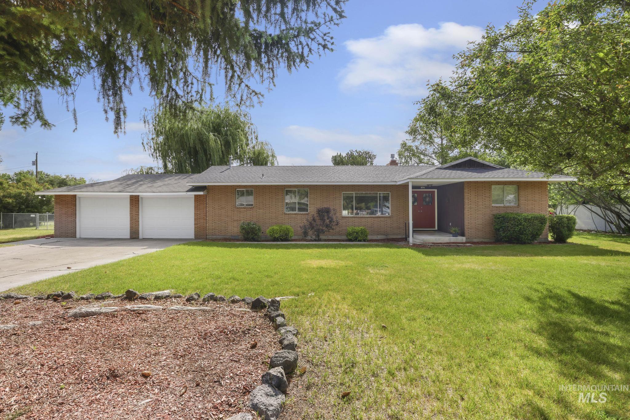 806 Illinois St, Gooding ID 83330