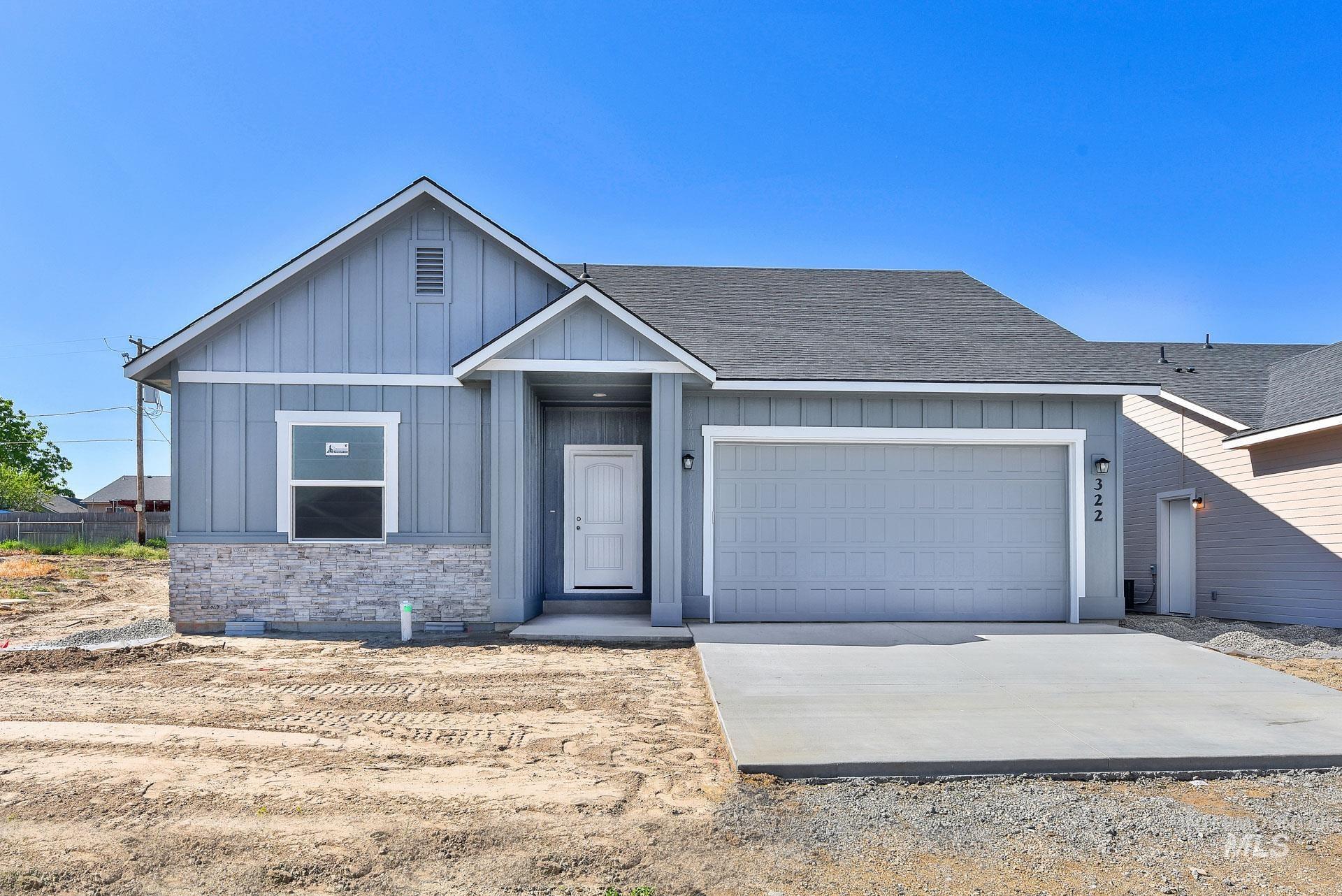 917 Sierra St, Vale OR 97918