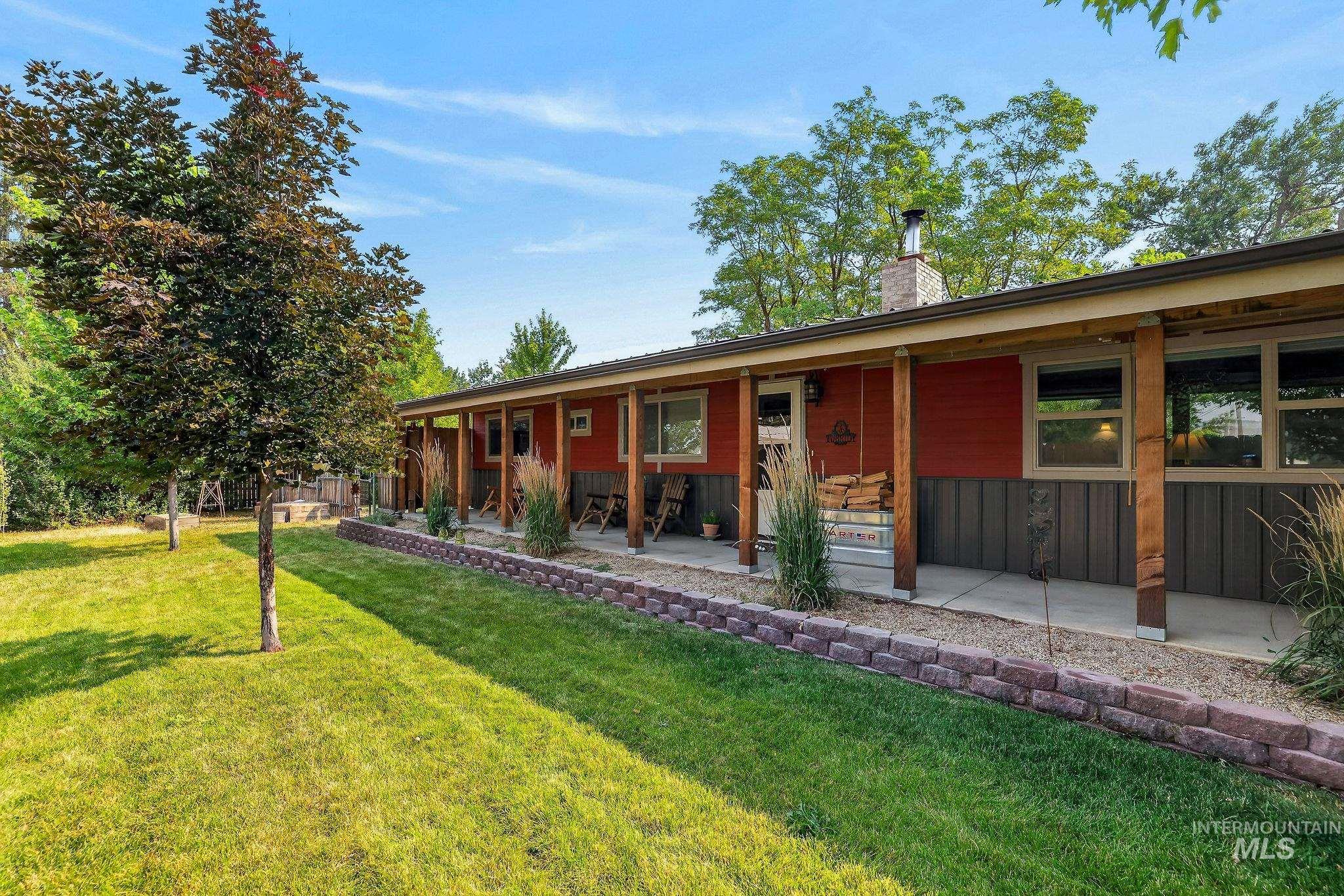 205 1/2 N Galena, Council ID 83612
