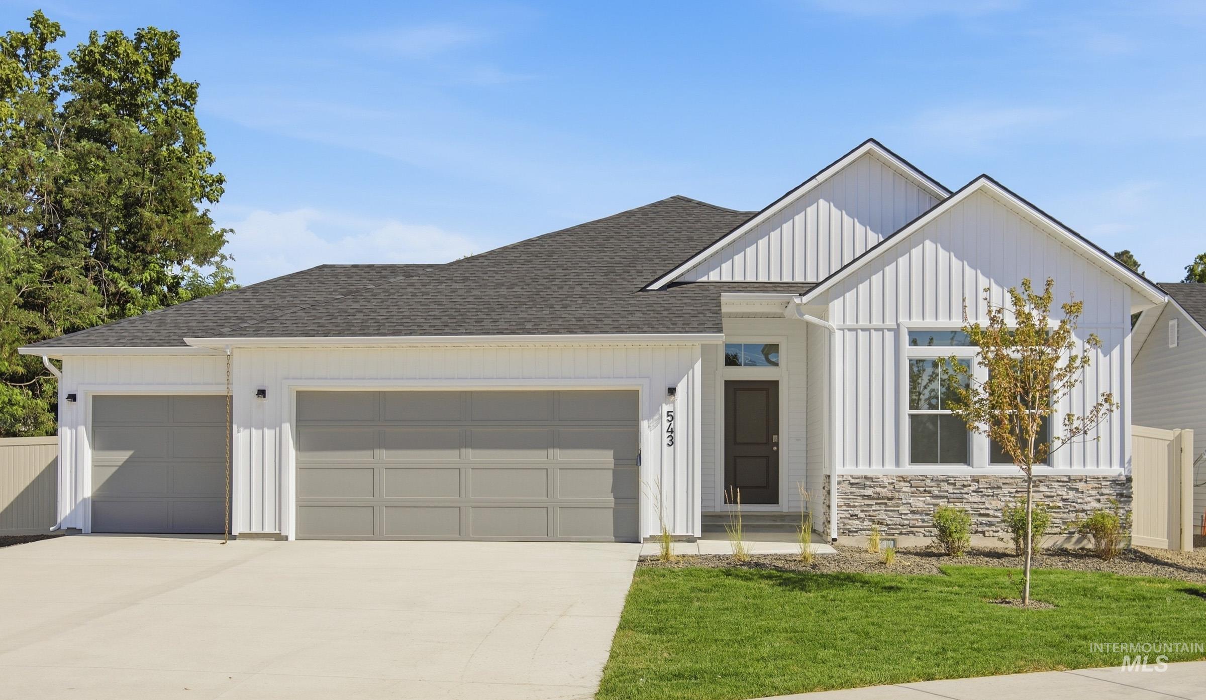 543 W Novak Dr, Emmett ID 83617