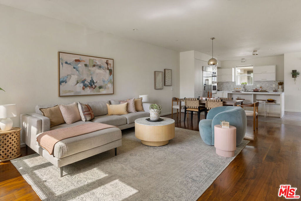 3931 Eagle Rock Boulevard 36
