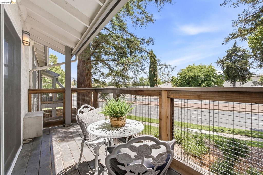 4081 Clayton Rd 209