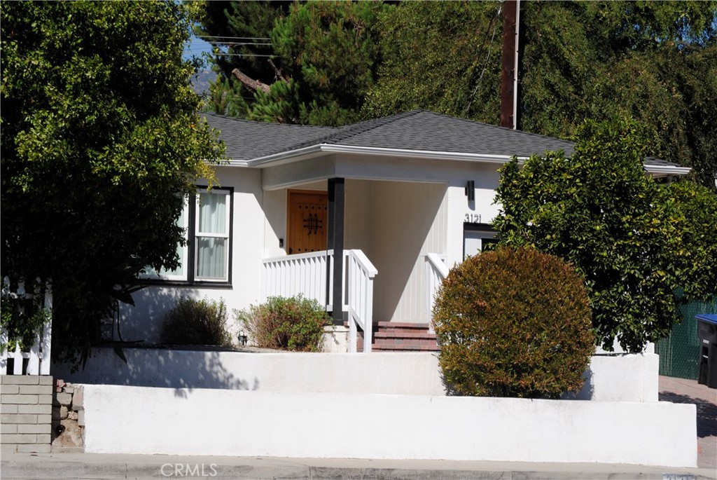 3121 Honolulu Avenue