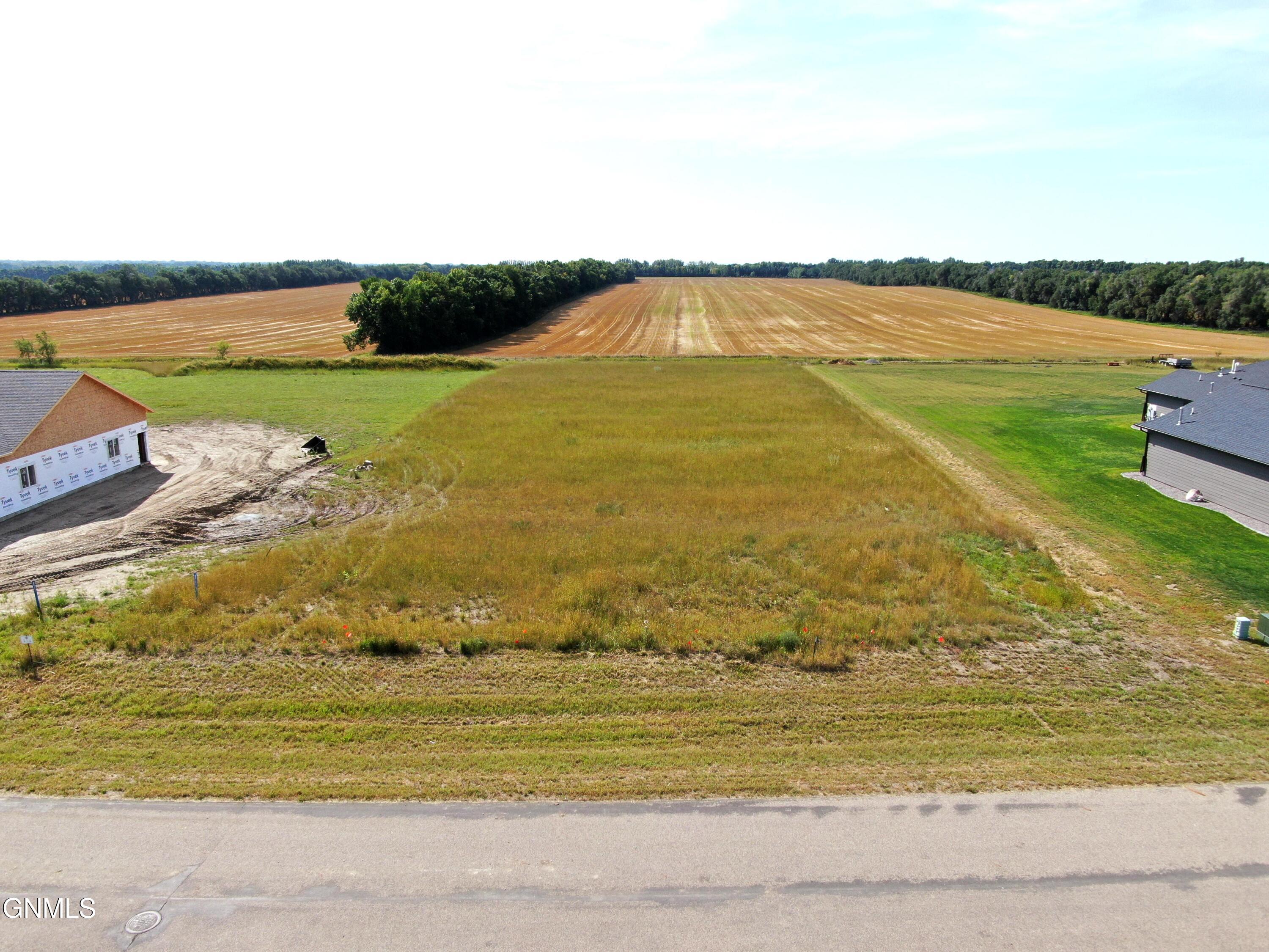 15007 Acadia Drive, Bismarck, ND 58503