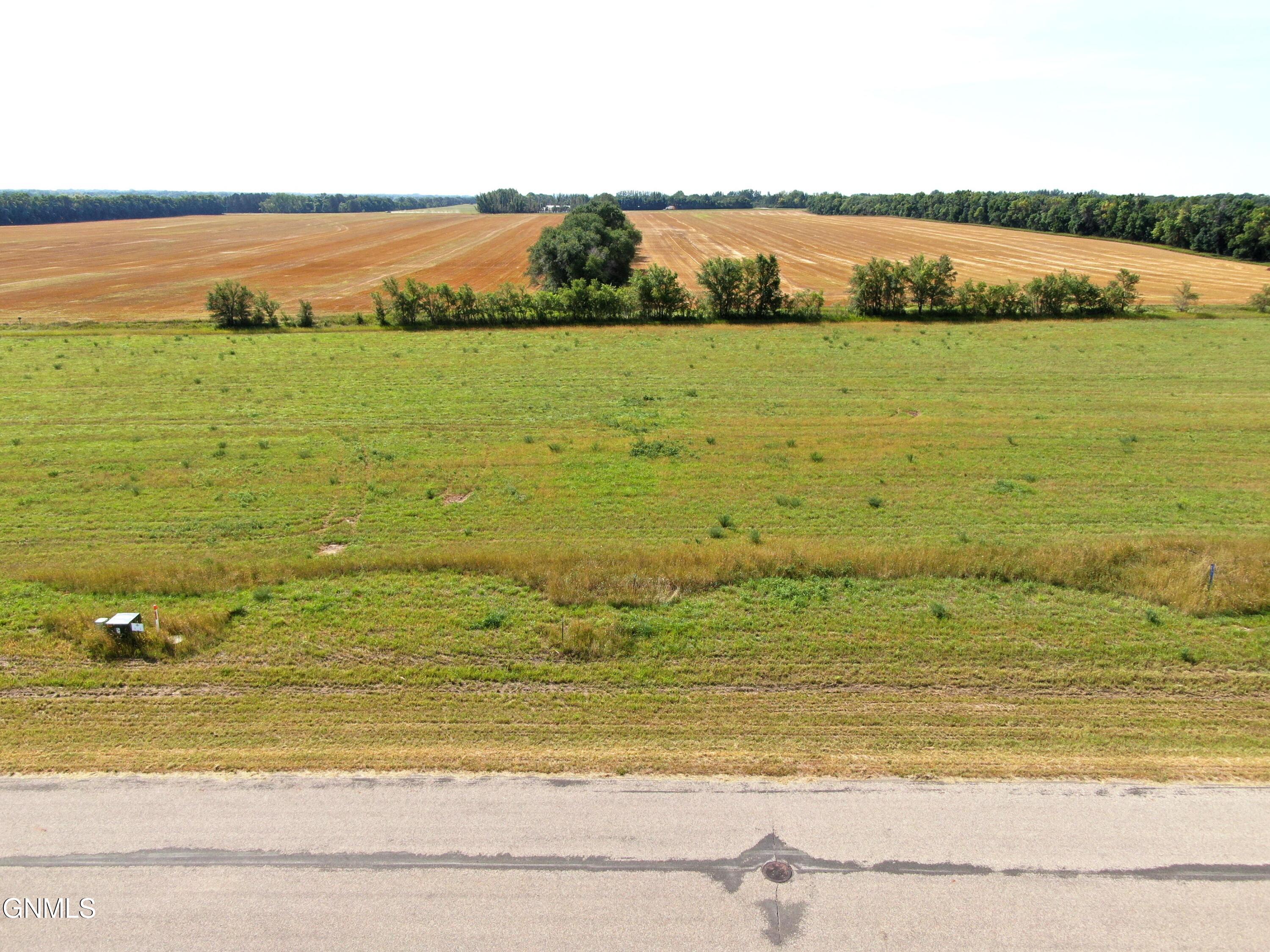 17003 Acadia Drive, Bismarck, ND 58503
