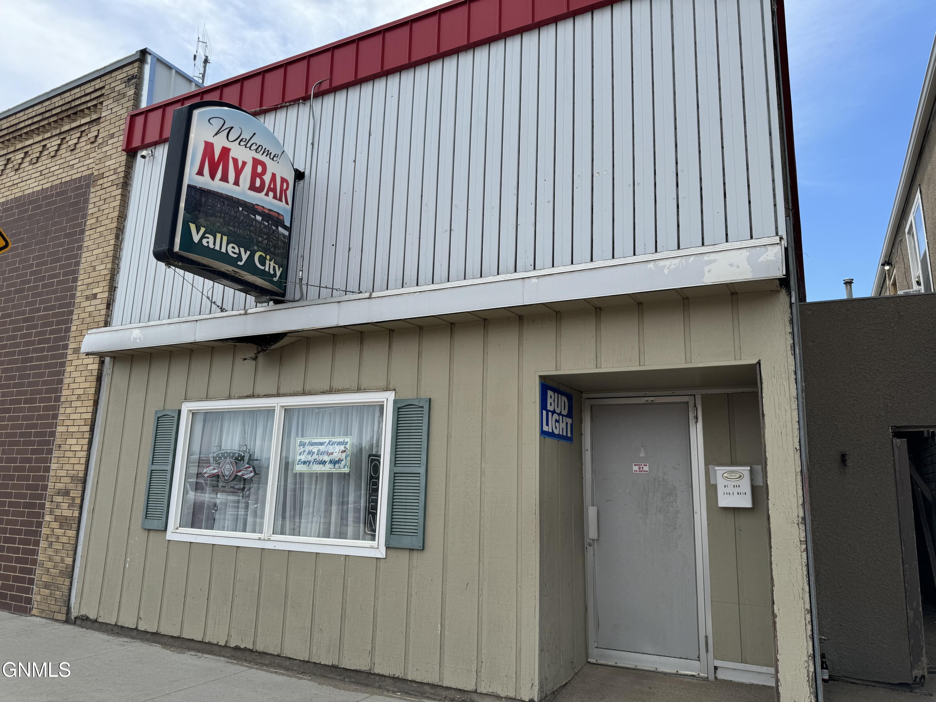 240 Main Street E, Valley City, ND 58072