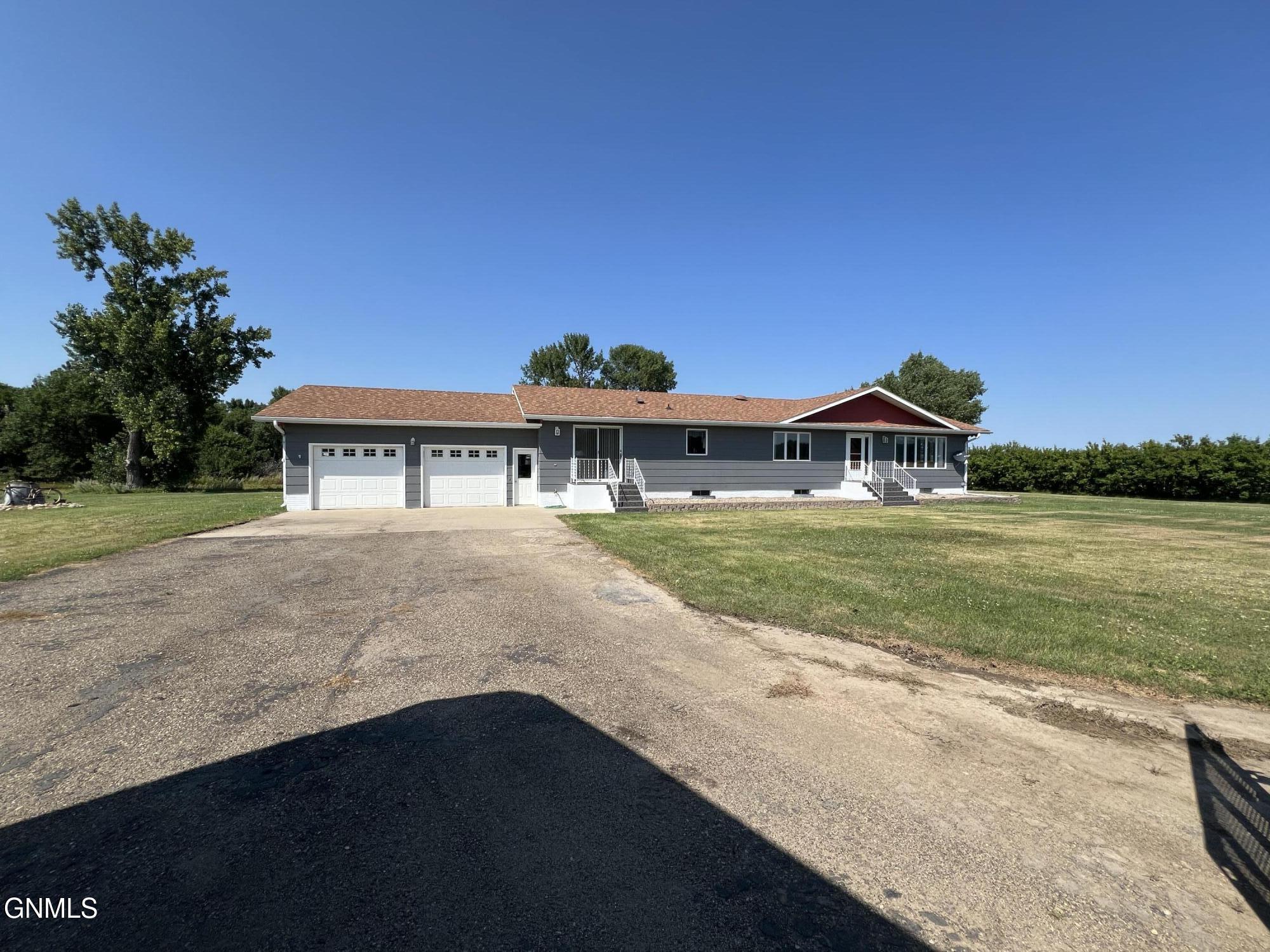 319 36th Avenue NE, Bowdon, ND 58418