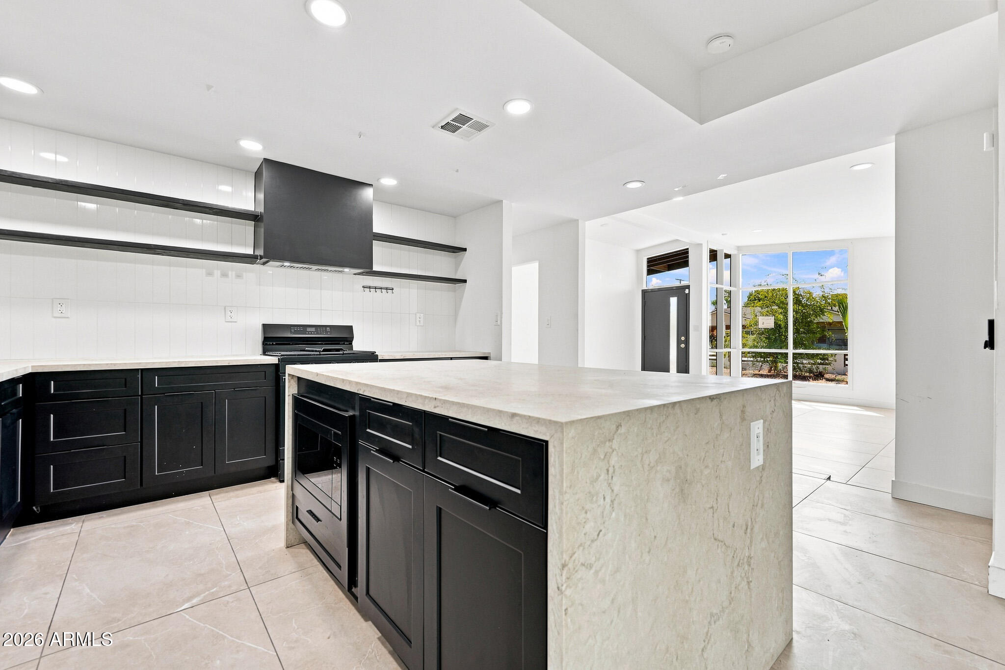 1637 N SUNSET Drive, Tempe, AZ 85288