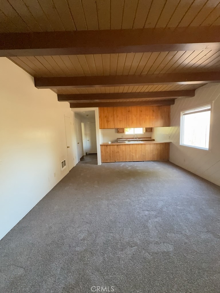 3001 Lakeshore Boulevard 1