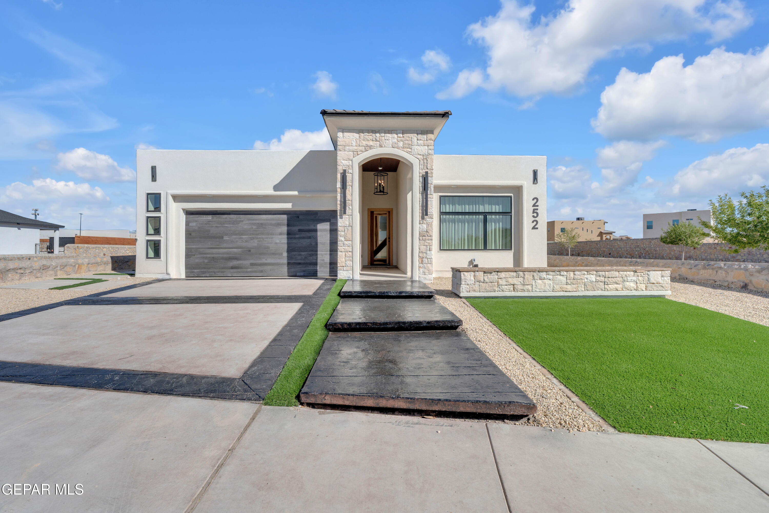 12692 HANTS Circle, El Paso, TX 79928