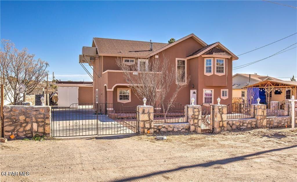 13048 Sparks Drive, El Paso, TX 79928
