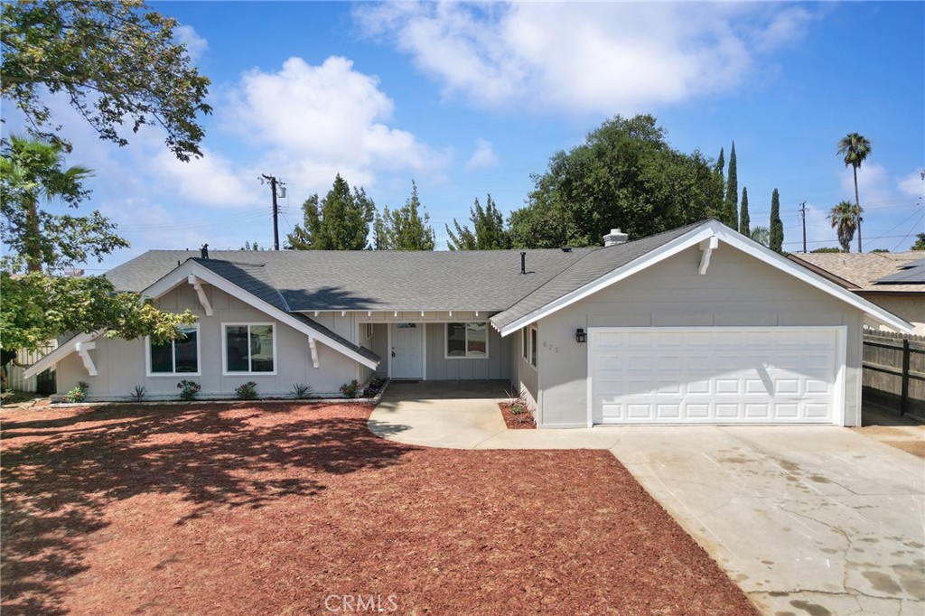 675 Palo Alto Avenue