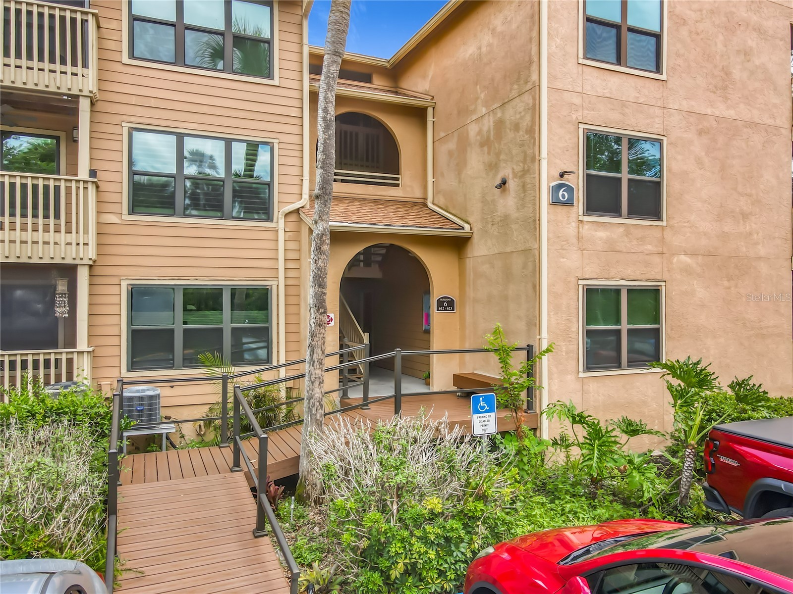 1401 S PALMETTO AVENUE 616