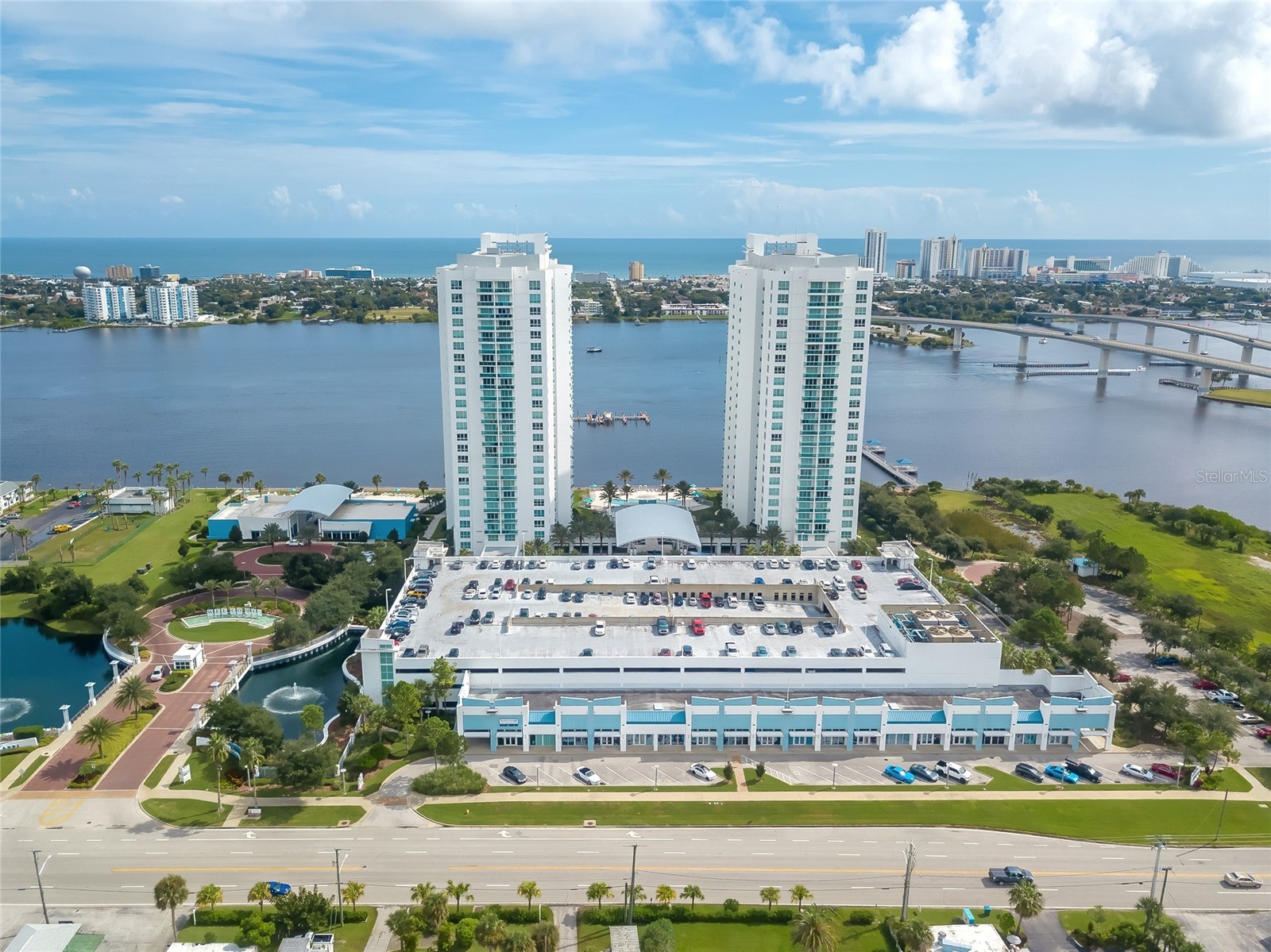 231 RIVERSIDE DRIVE 1108-1