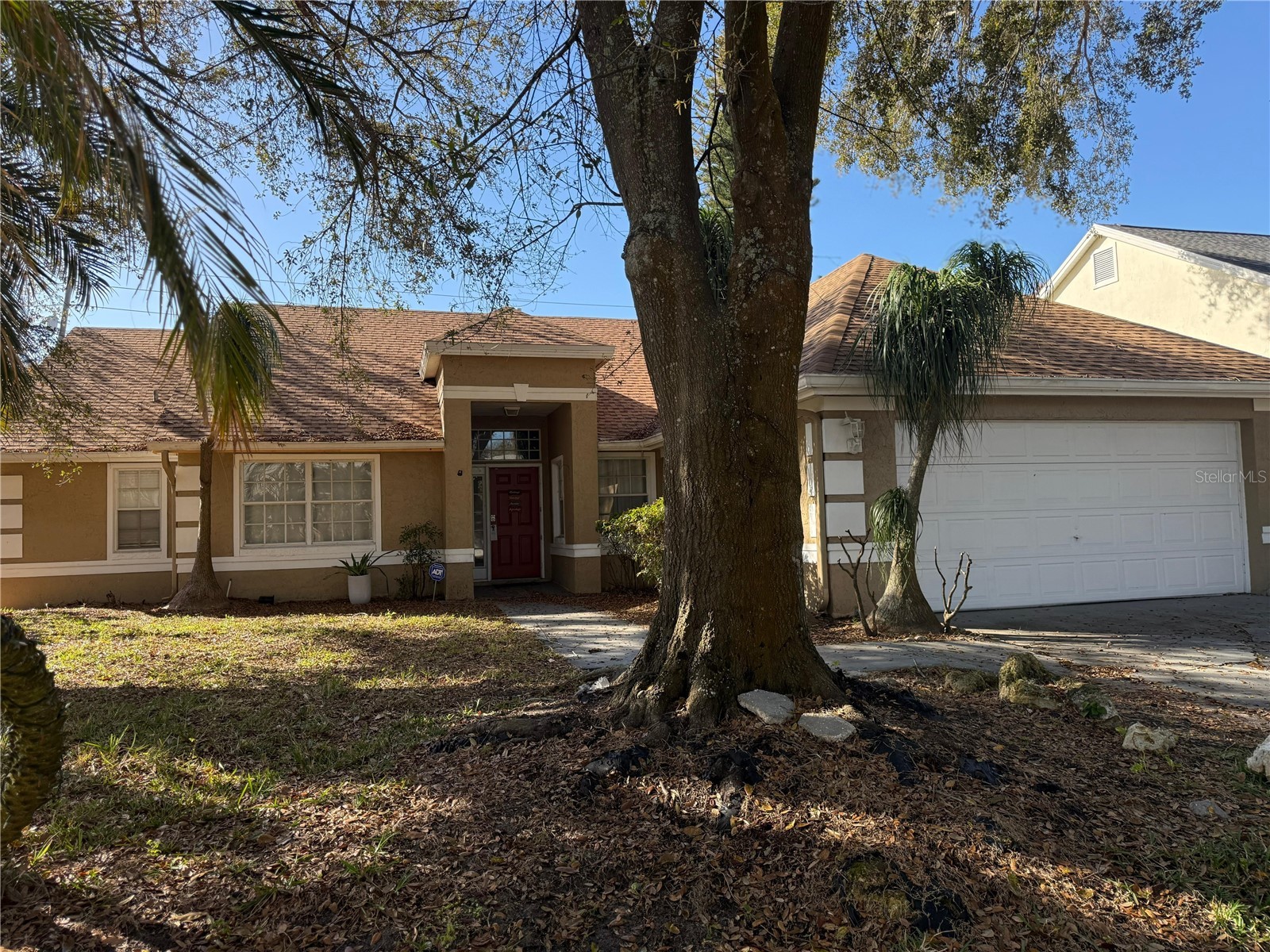 7736 ROLLINGRIDGE COURT