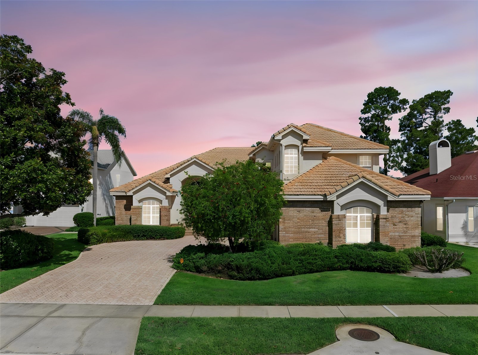 1901 EDGEWATER DRIVE
