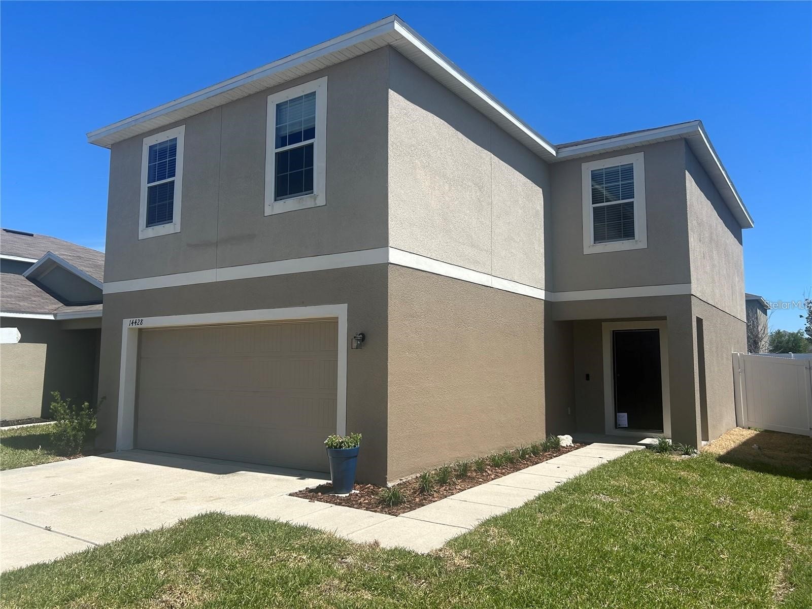 14428 DUNROBIN DRIVE