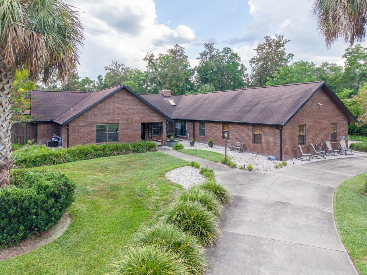 2550 SE 40TH STREET