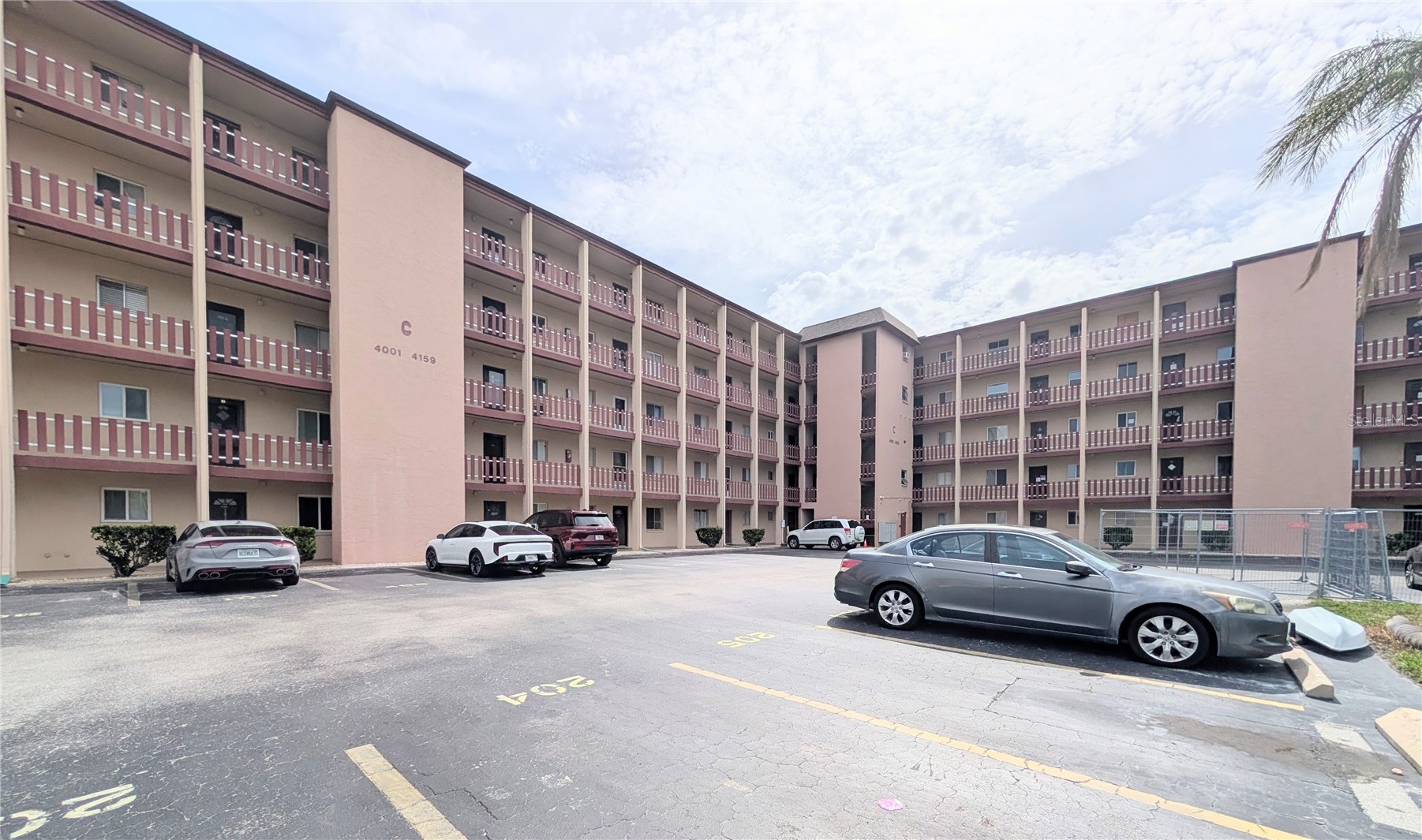4129 LAKE BAYSHORE DRIVE C-501