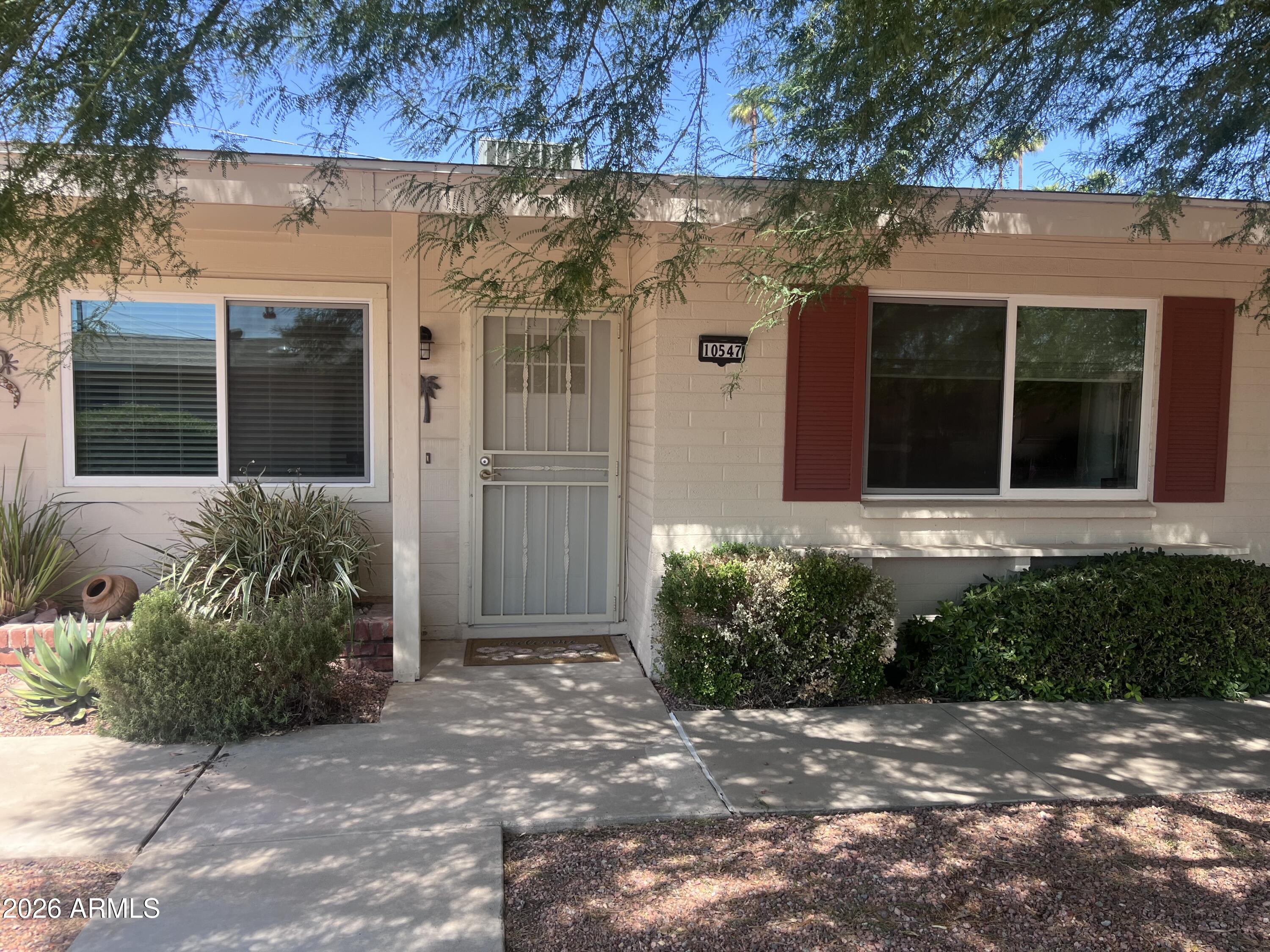 10547 W COGGINS Drive, Sun City, AZ 85351
