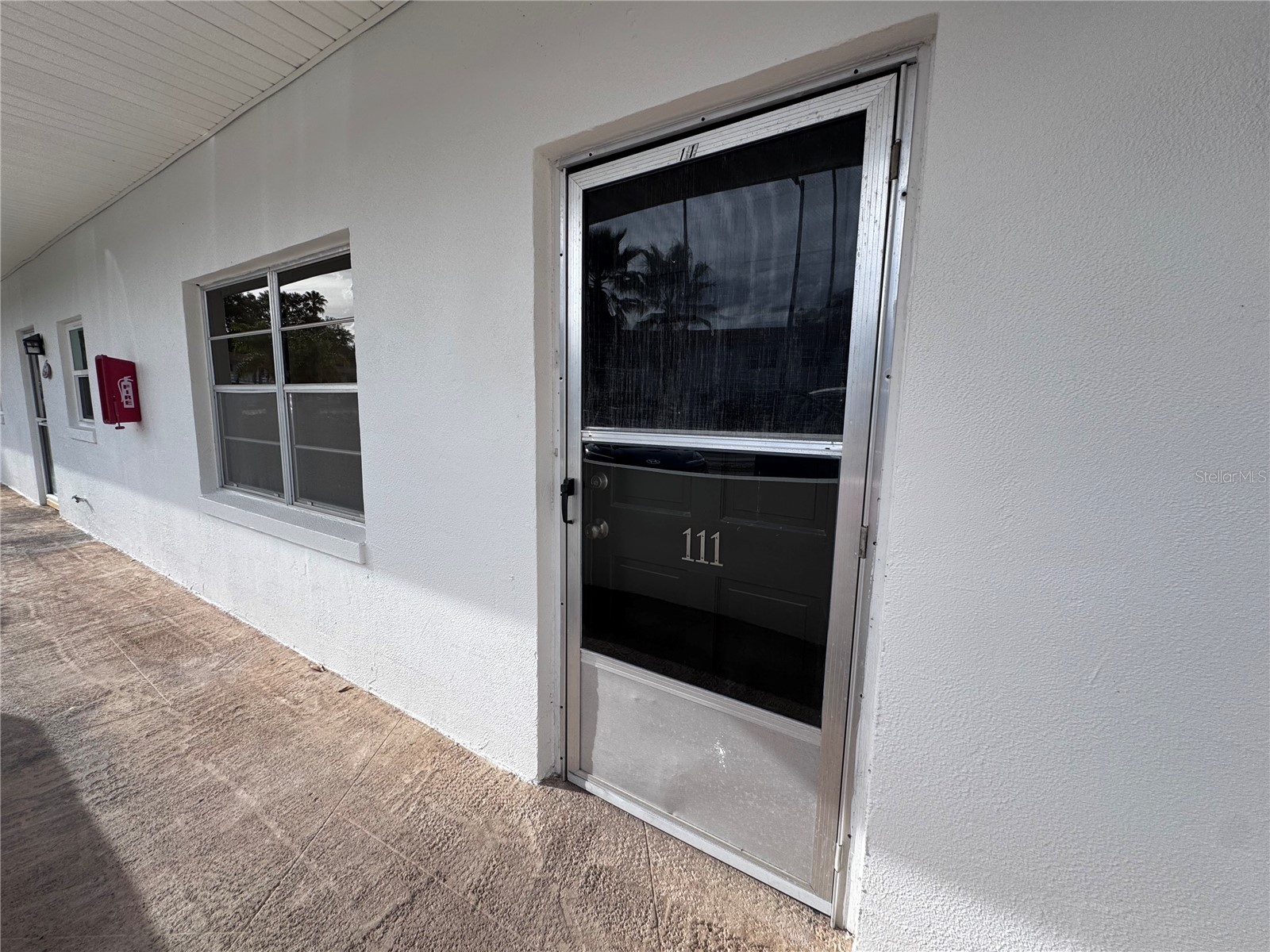 100 EL CAMINO DRIVE 111